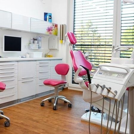 Behandlungsraum der Praxis